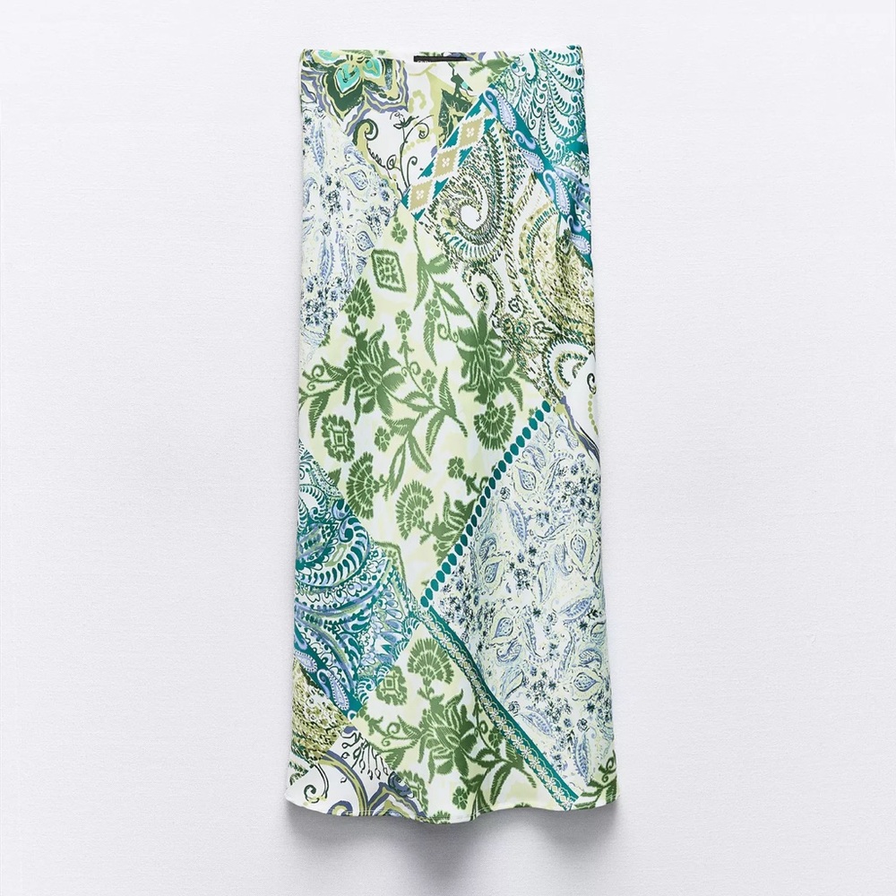 Zara New PRINTED SATIN EFFECT MIDI SKIRT